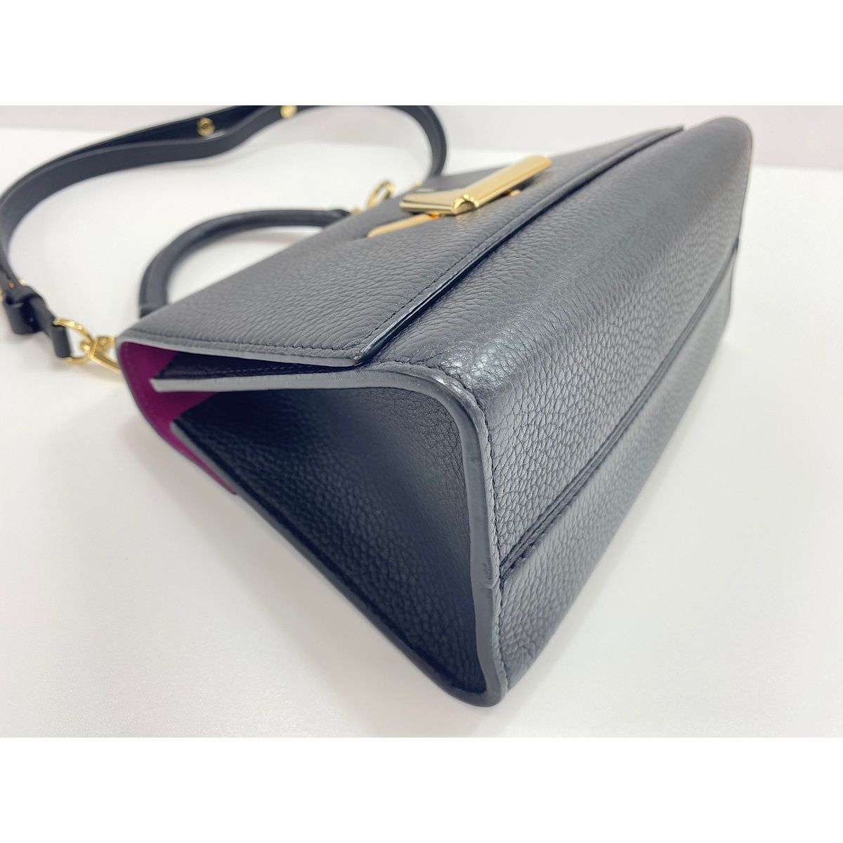 Louis Vuitton Handbag 2-Way Twist PM — view 7