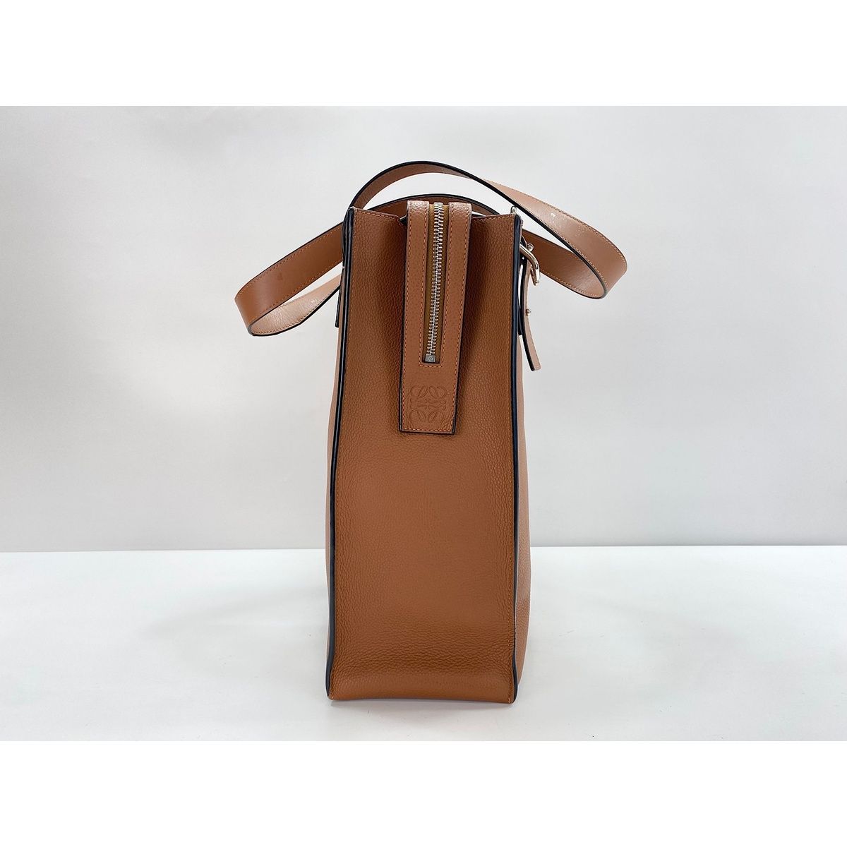 Loewe Shoulder Bag Buckle — view 4