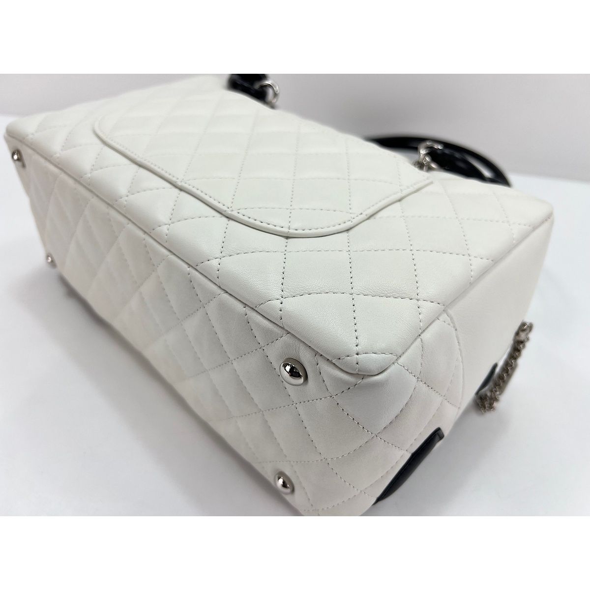 Chanel Handbag Cambon Line — view 8