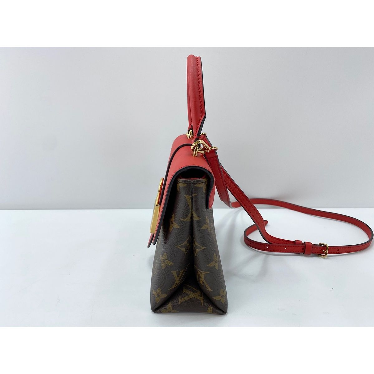 Louis Vuitton Handbag 2-Way Locky BB — view 3