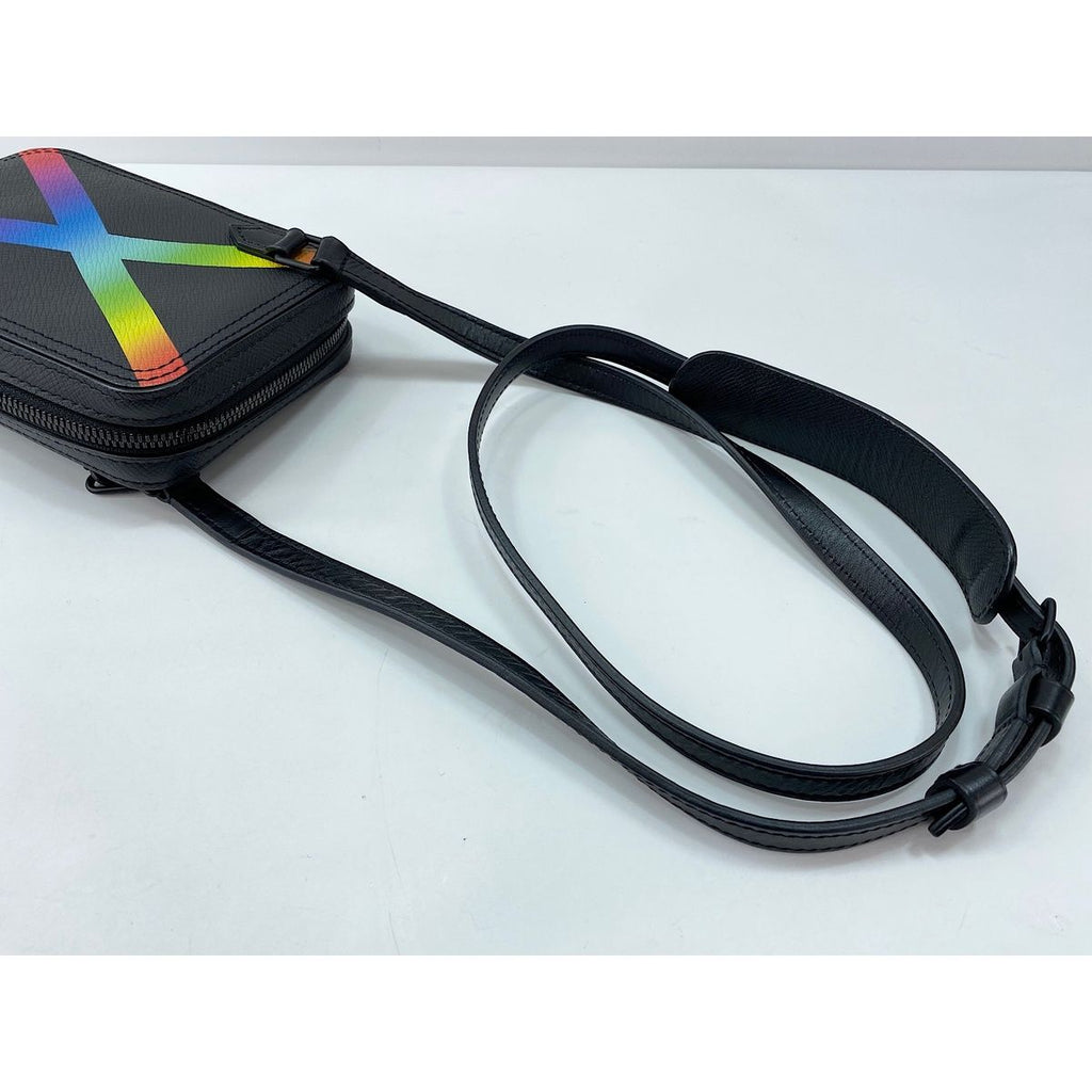 Louis Vuitton Shoulder Bag Danube Messenger — view 9