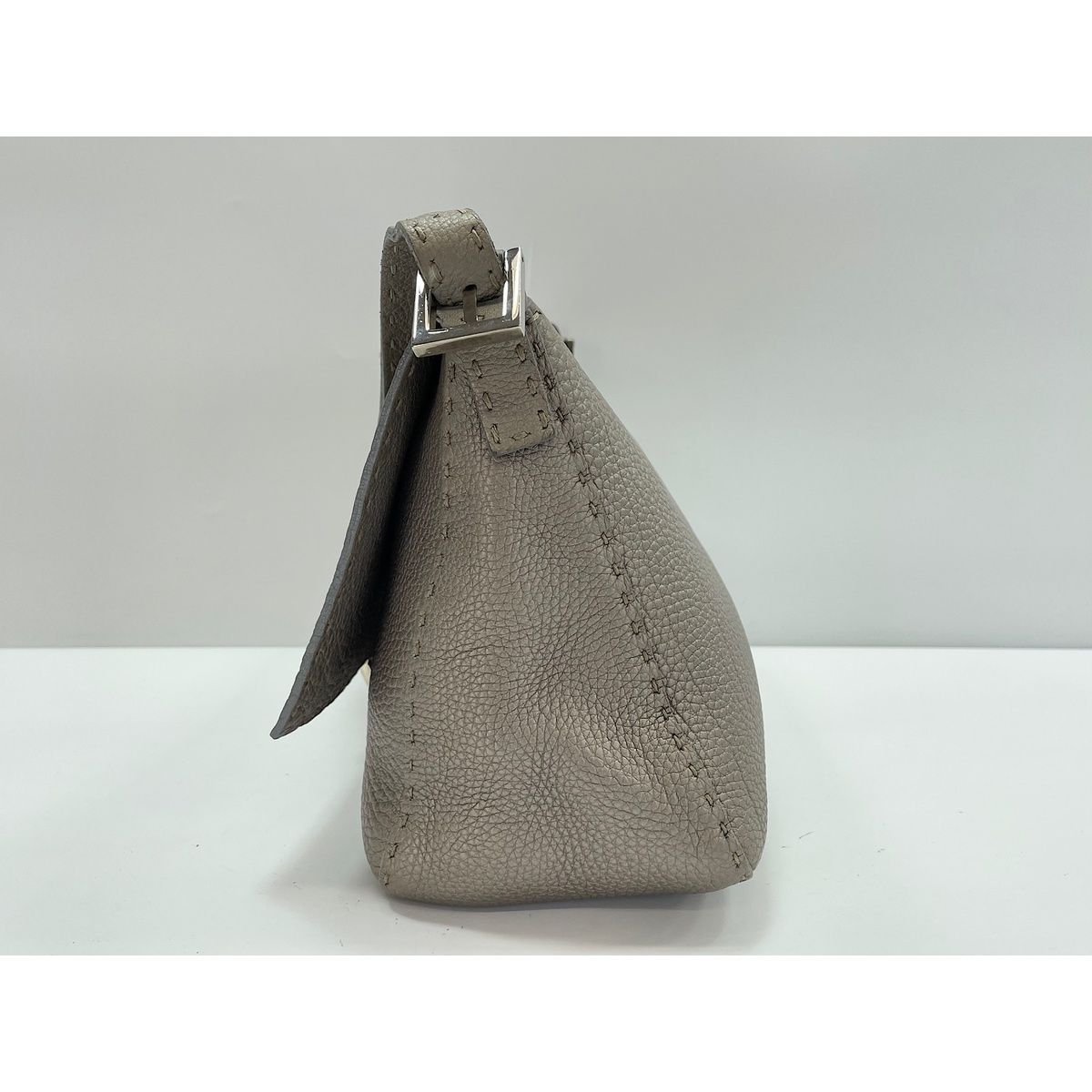 Fendi Handbag Mamma Bucket — view 4