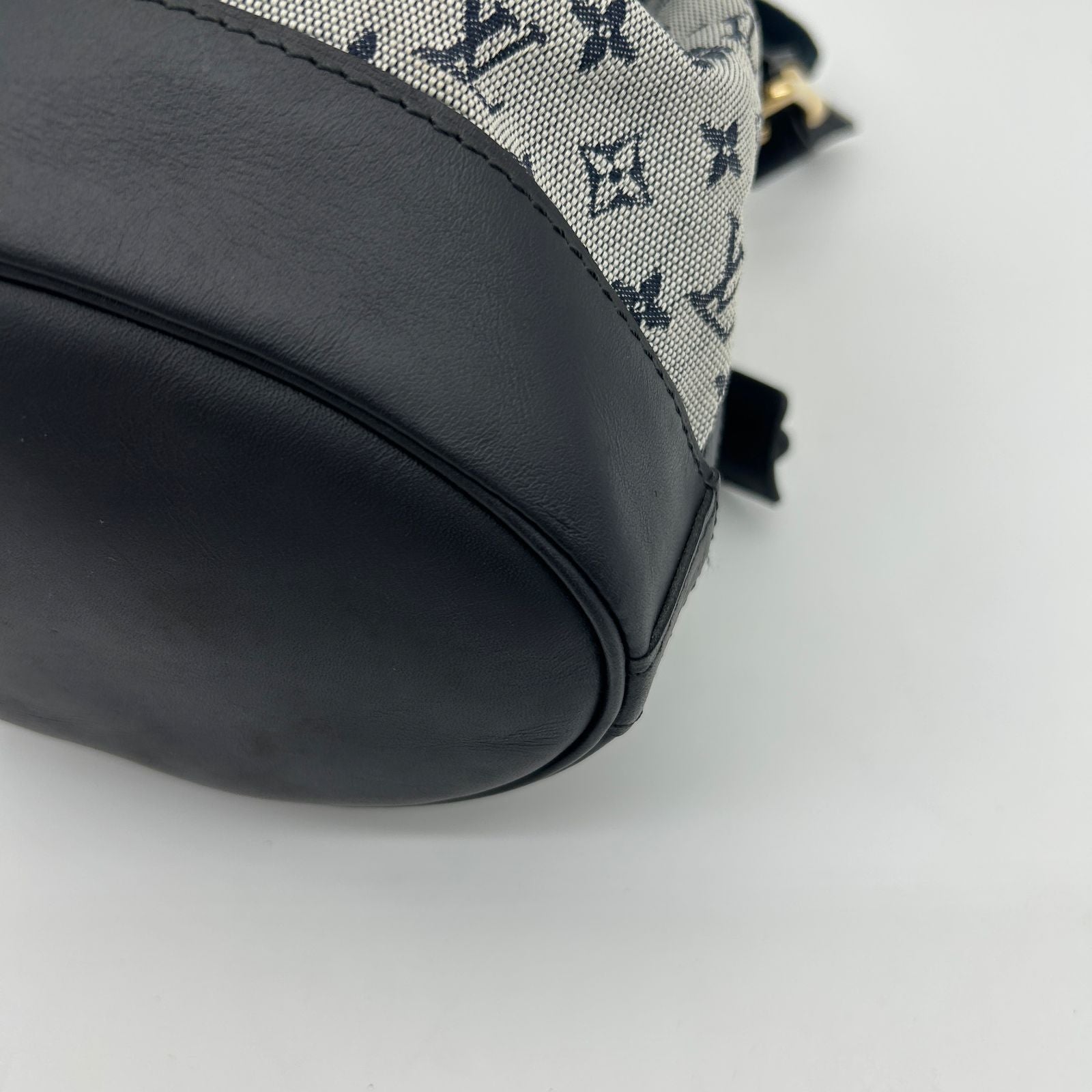 Louis Vuitton Monogram Mini Noelie Handbag — view 8