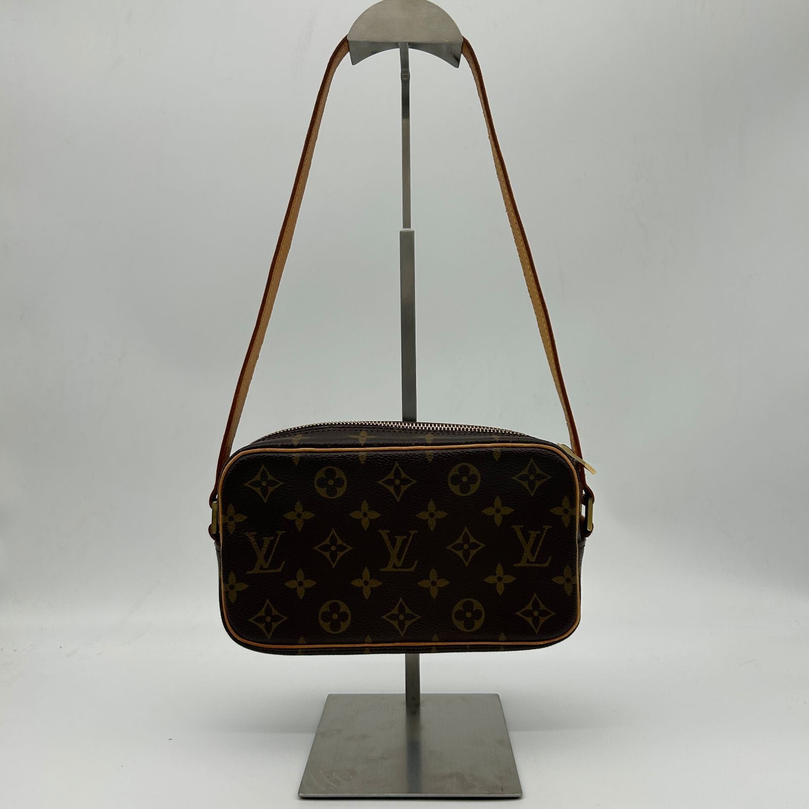 Louis Vuitton Monogram Pochette Cite Shoulder — view 2