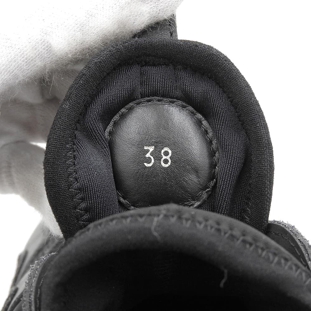 Louis Vuitton Run Away LV Circle Logo Low Cut Sneakers Leather Mesh Suede Black — view 6
