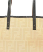 Fendi Shoulder Bag Beige — view 5