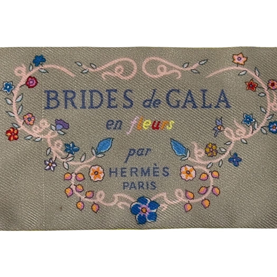 Hermes Scarf Brides de Gala en Fleurs Ceremonial Bridle with Flowers Silk Gray — view 4