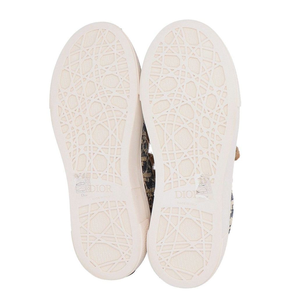 Dior 577 Oblique Raffia Effect Denim 33 Spin Sneakers — view 6