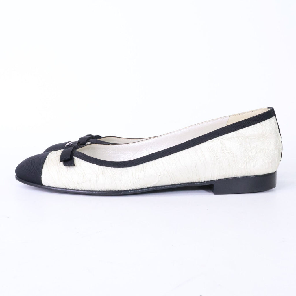 Chanel CC Logo Ribbon Ballet Shoes 39c — view 2