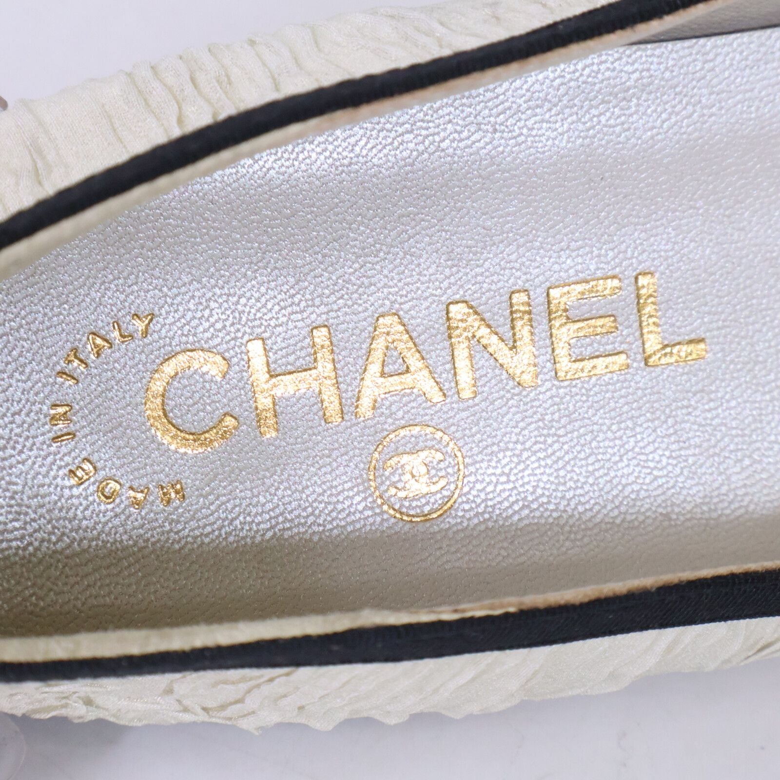 Chanel CC Logo Ribbon Ballet Shoes 39c — view 7