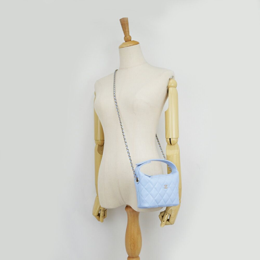 Chanel Classic Chain Clutch Light Blue Caviar Leather — view 9