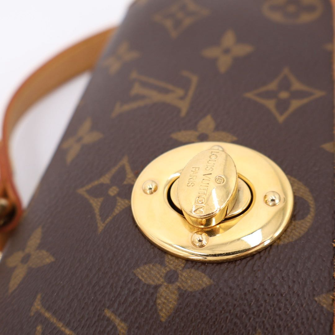 Louis Vuitton Monogram PM Shoulder — view 5
