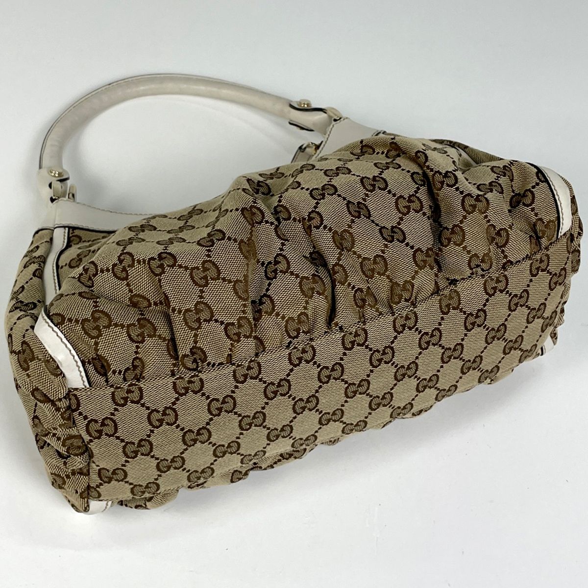 Gucci GG Pattern Shoulder Bag Abbey Canvas Beige White — view 2