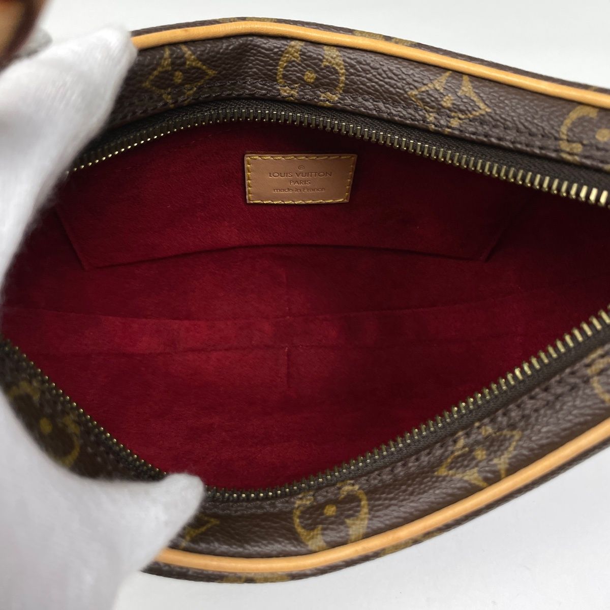 Louis Vuitton Pochette Croissant Shoulder Bag Monogram Brown — view 8