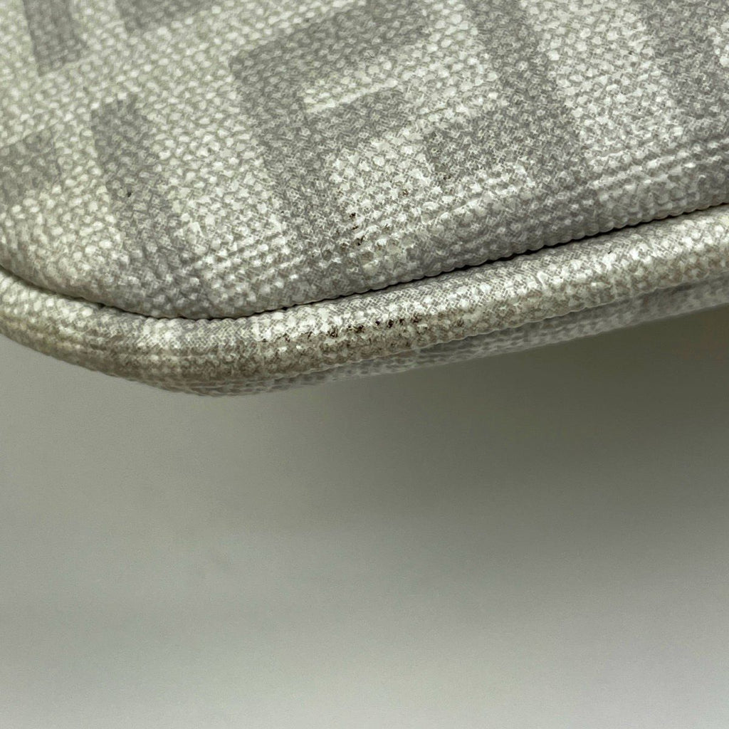 Fendi Zucchino Pattern Chain Shoulder Bag Logo All Over Crossbody White — view 3