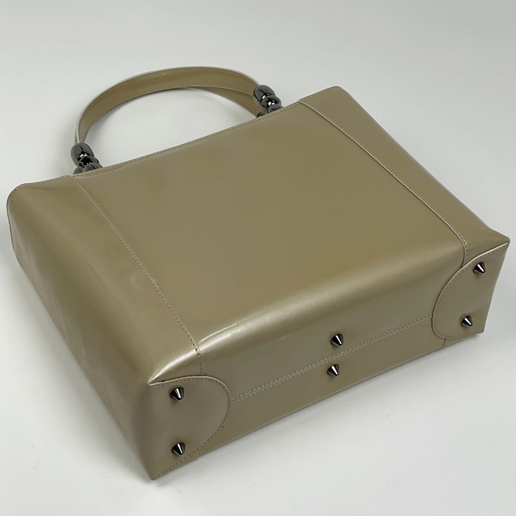 Dior Maris Pearl Handbag 2-Way Enamel Patent Leather Beige — view 2