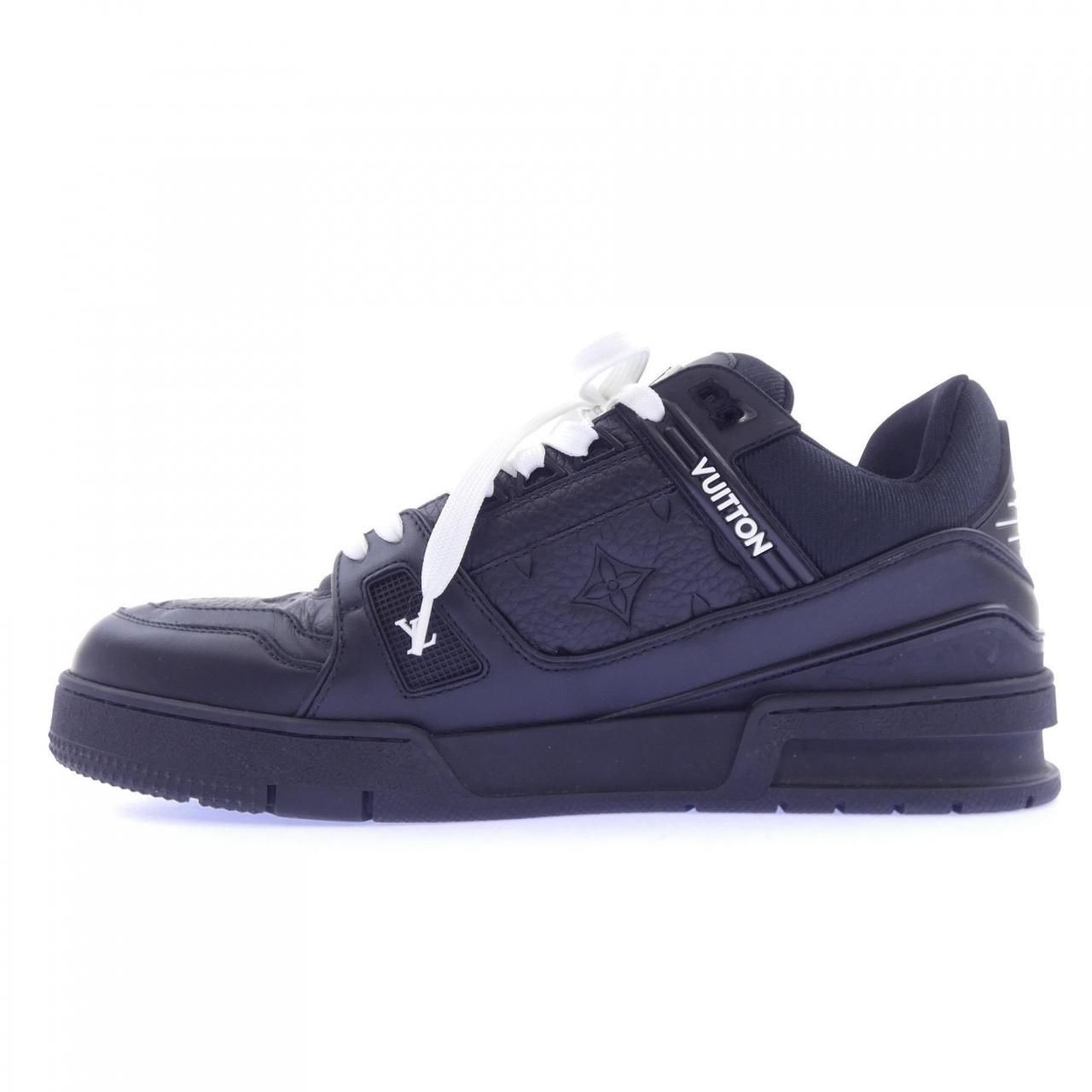 Louis Vuitton LV Trainer Line Sneakers — view 2