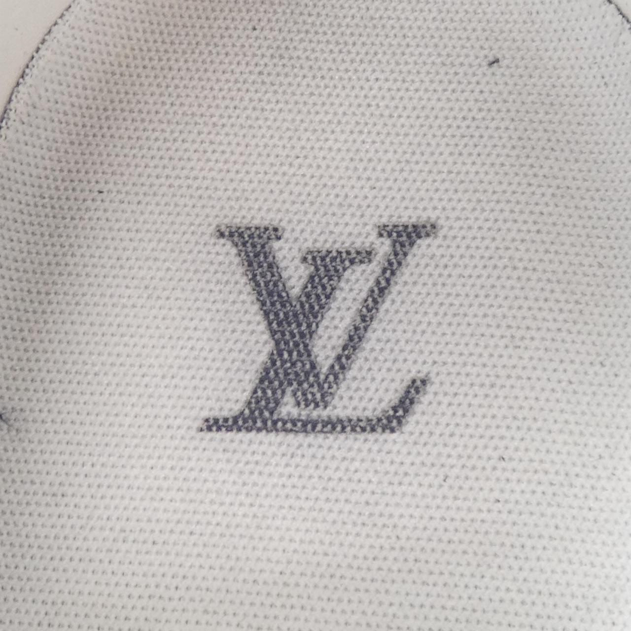 Louis Vuitton Yayoi Kusama LV Yk LV Trainer Line Sneakers — view 6