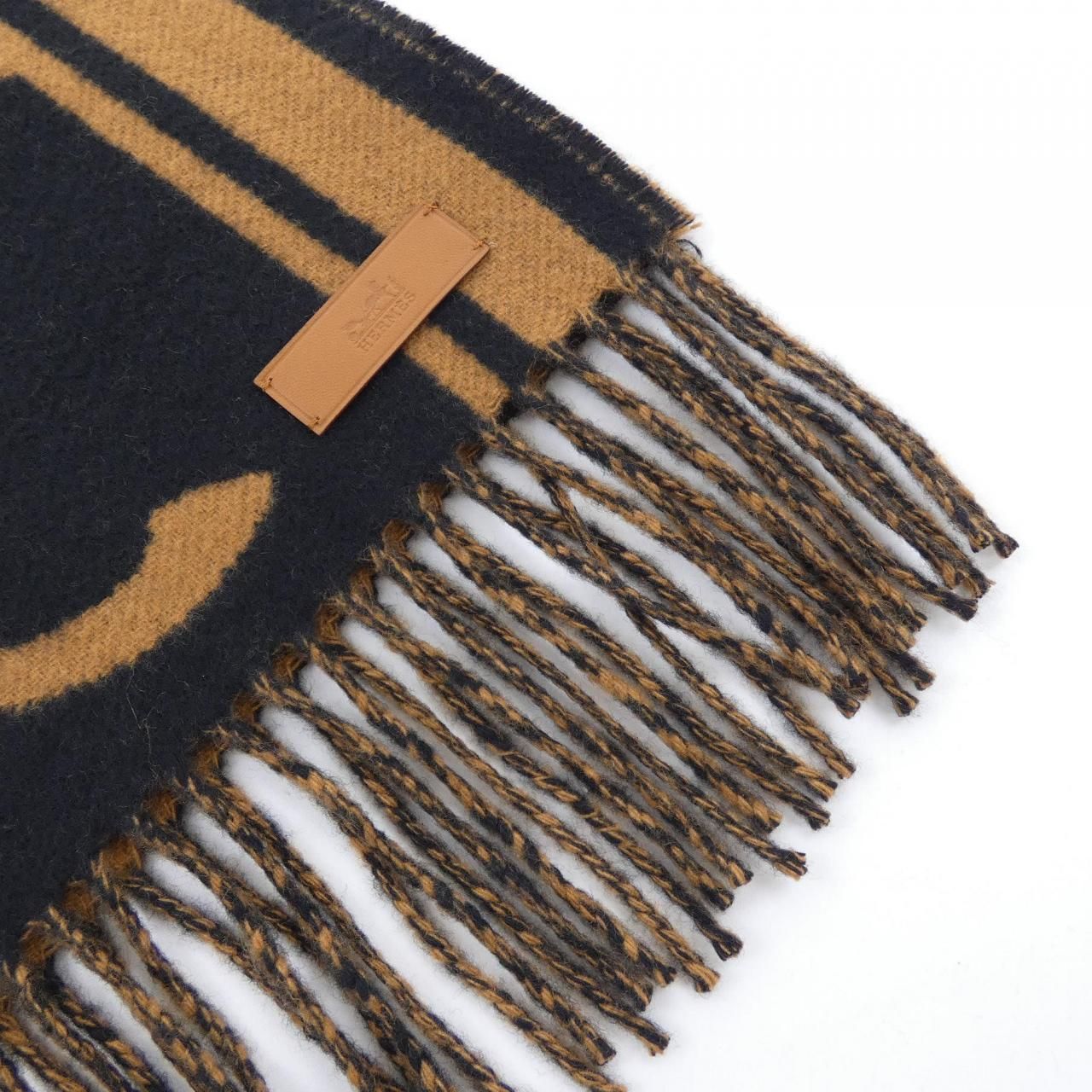 Hermes Tete a Queue Scarf — view 2