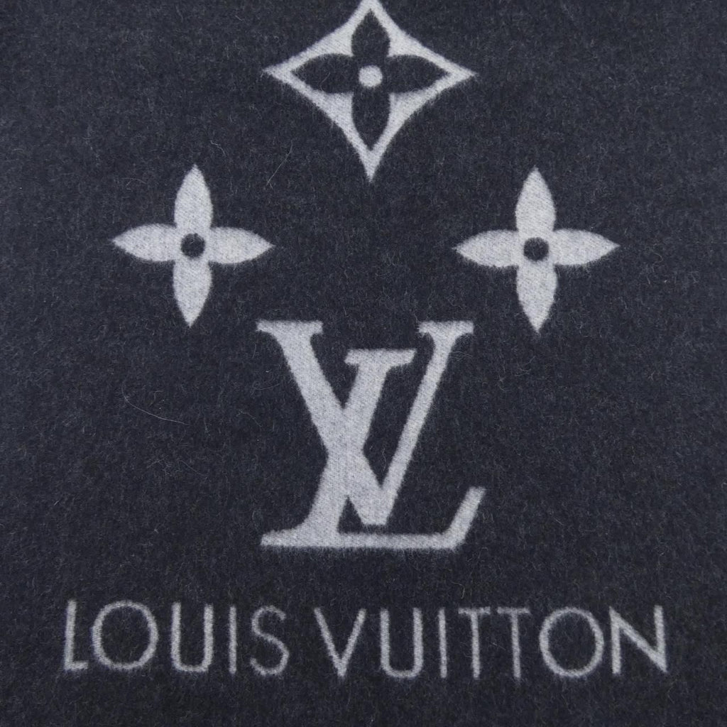 Louis Vuitton Reykjavik Scarf — view 4