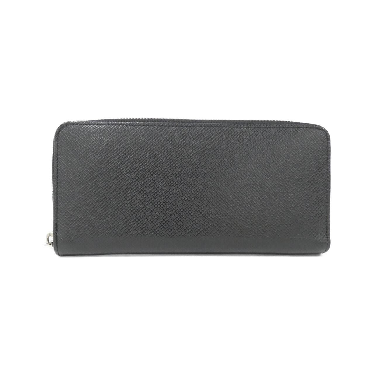 Louis Vuitton Taiga Zippy Wallet Horizontal