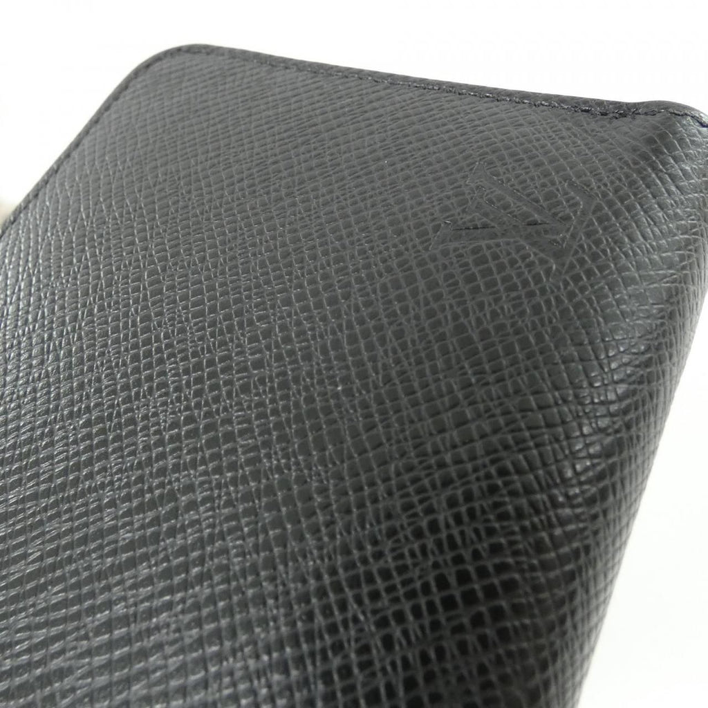 Louis Vuitton Taiga Zippy Wallet Horizontal — view 4