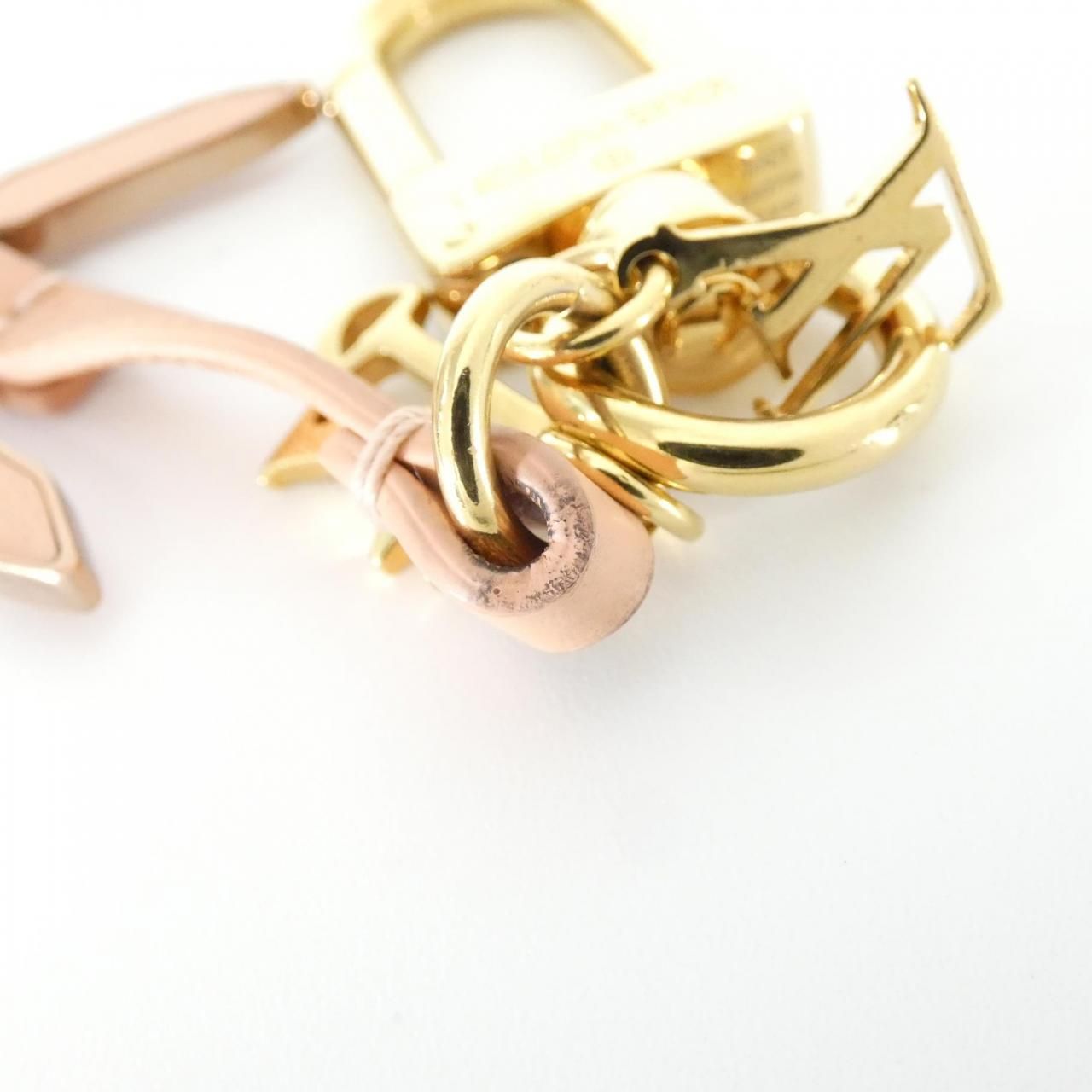 Louis Vuitton Bag Charm Key Ring — view 3