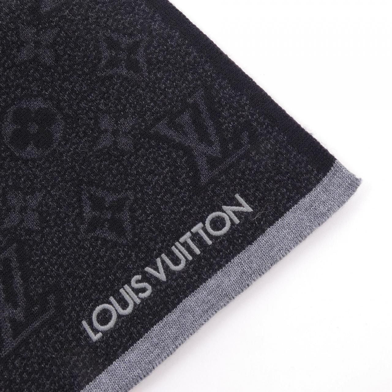 Louis Vuitton My Monogram Eclipse Scarf — view 2