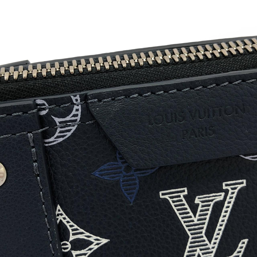 Louis Vuitton Monogram Shadow City Keepall Boston — view 3