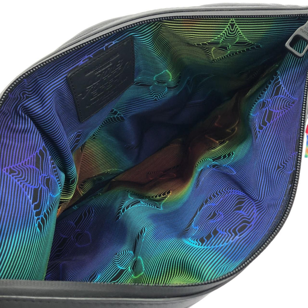 Louis Vuitton Pochette — view 7