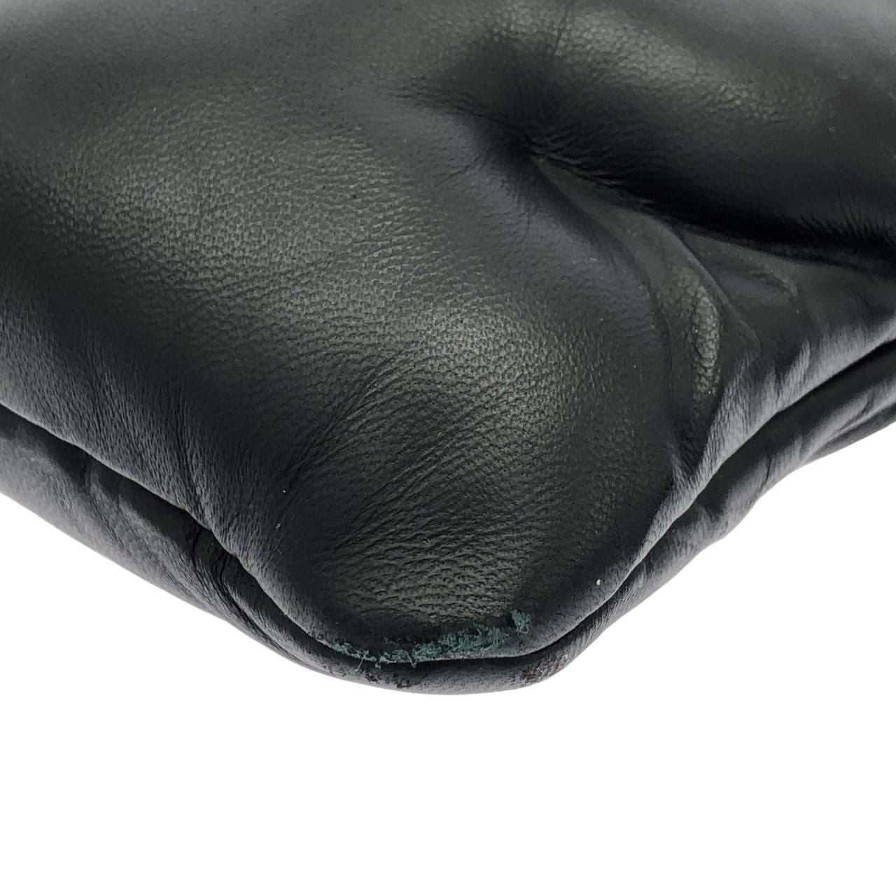 Louis Vuitton Pochette — view 3