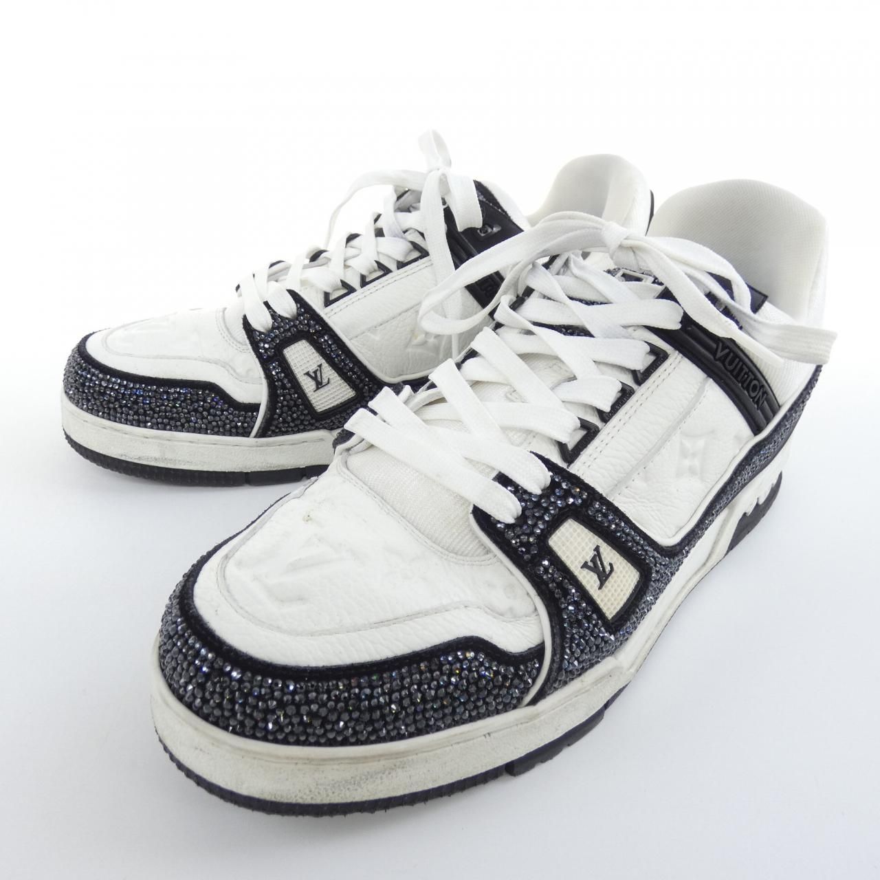 Louis Vuitton LV Trainers Sneakers — view 3