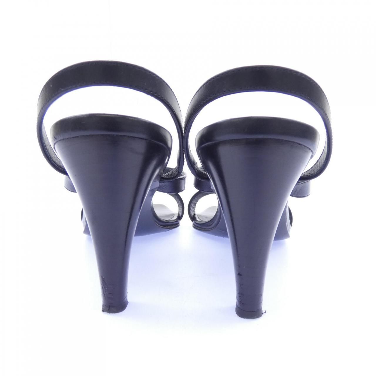 Hermes Glam le Kelly Buckle Sandals — view 5