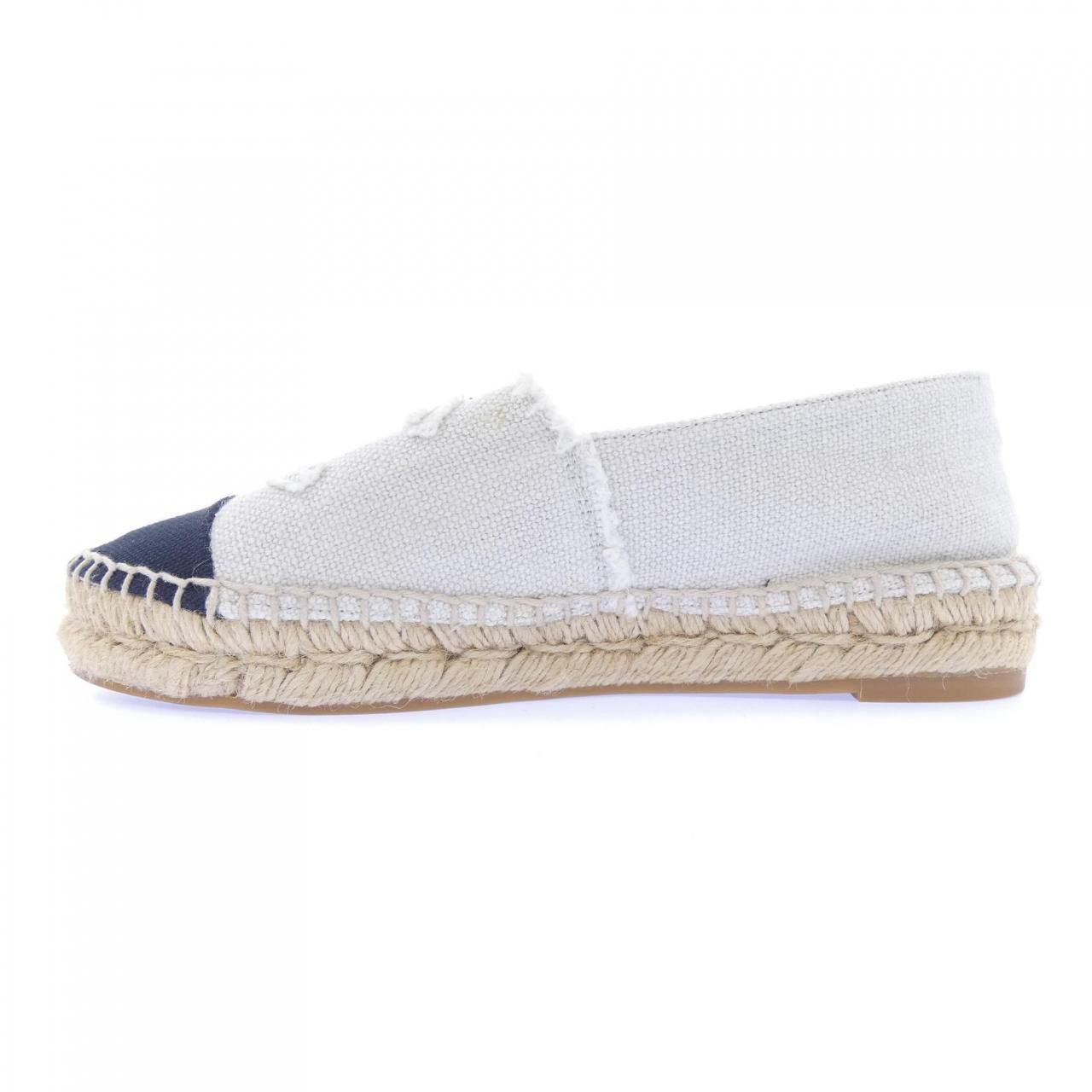 Chanel Espadrilles Shoes Beige — view 2