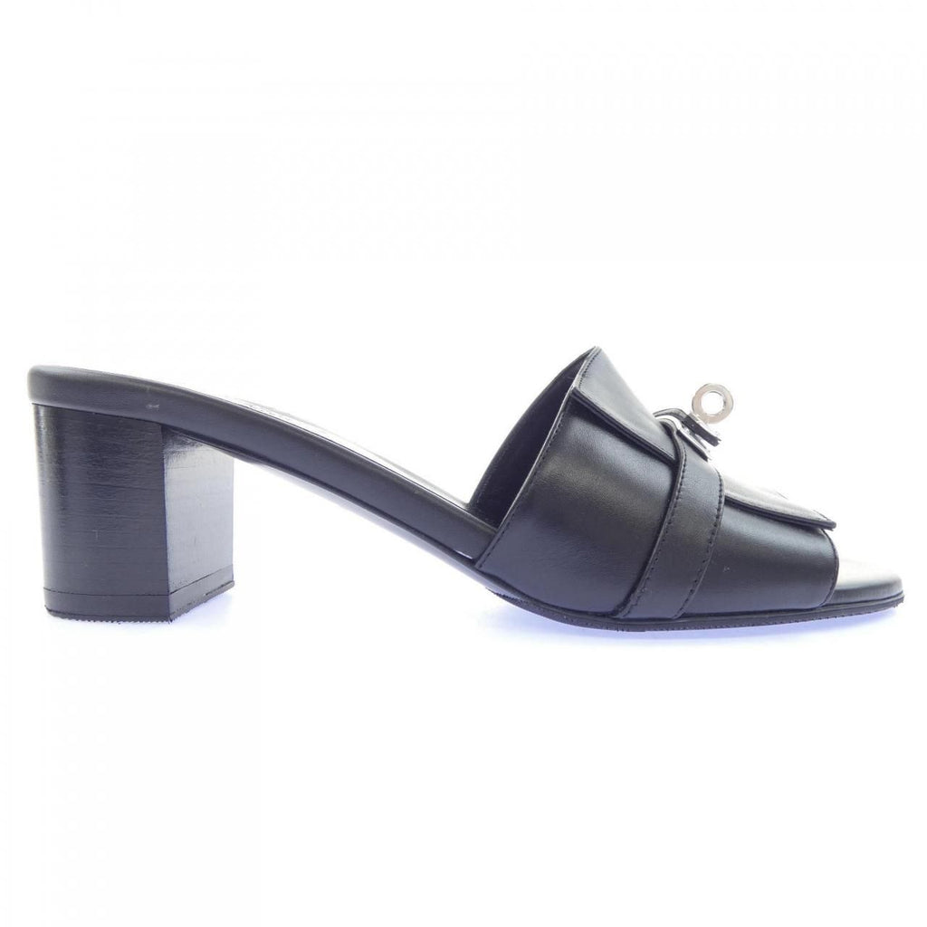 Hermes Gigi Kelly Buckle Sandals