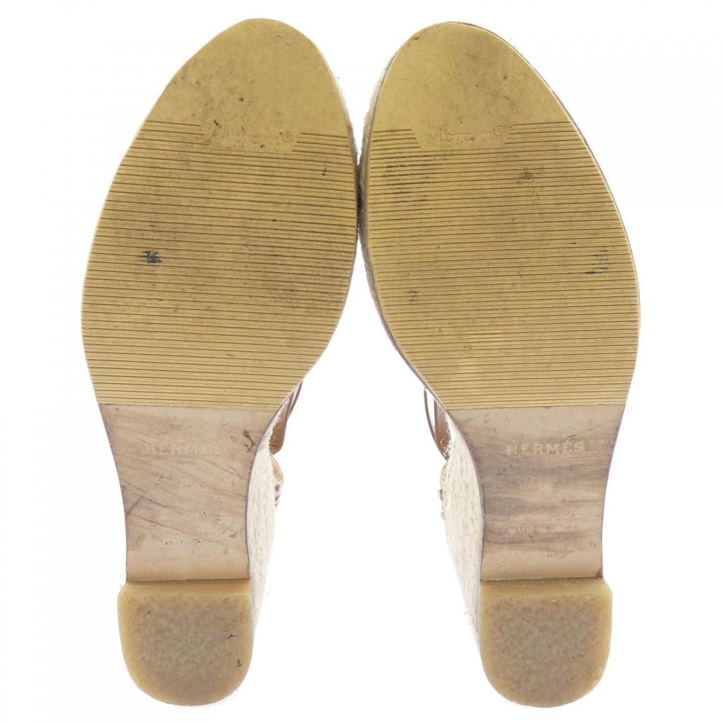 Hermes Tipoli Kelly Buckle Sandals — view 4