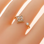 Louis Vuitton Bague Star Blossom Mini Ring — view 5