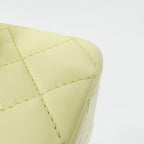 Chanel Shoulder Bag Yellow — view 4