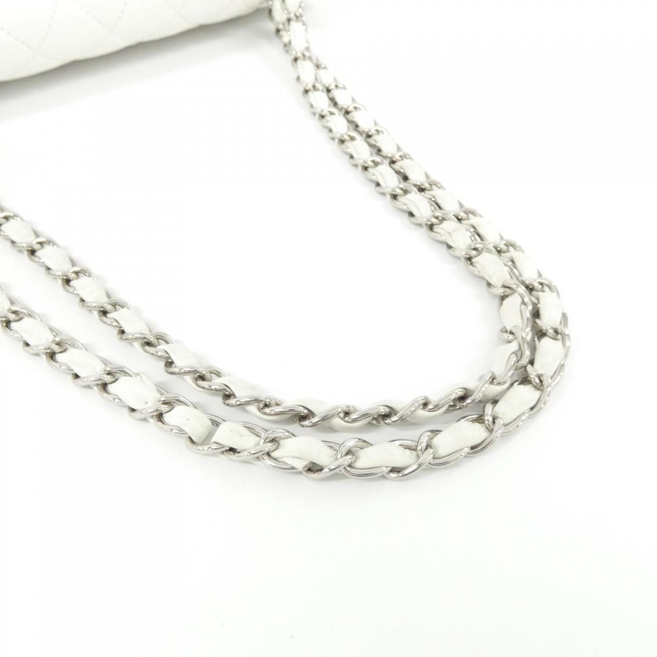Chanel Shoulder Bag White — view 5