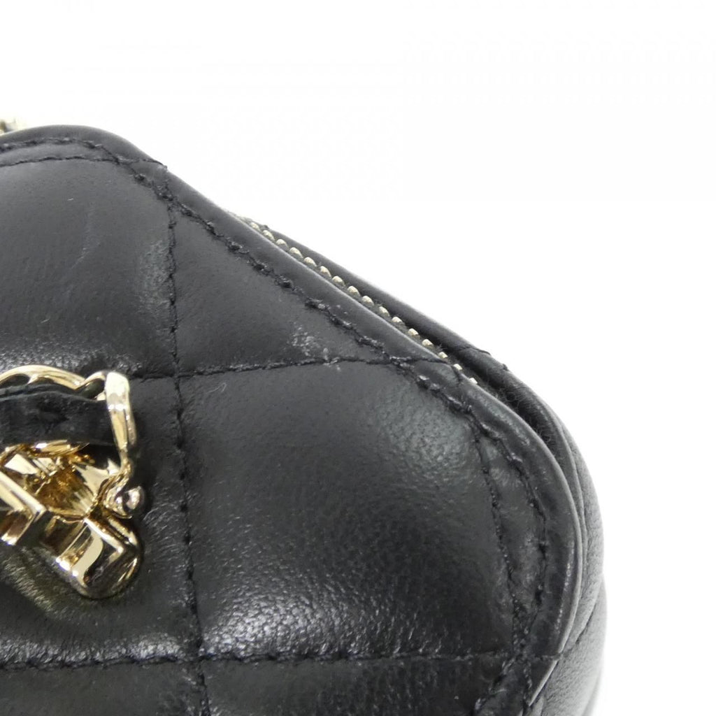 Chanel Bag Handbag Black — view 6