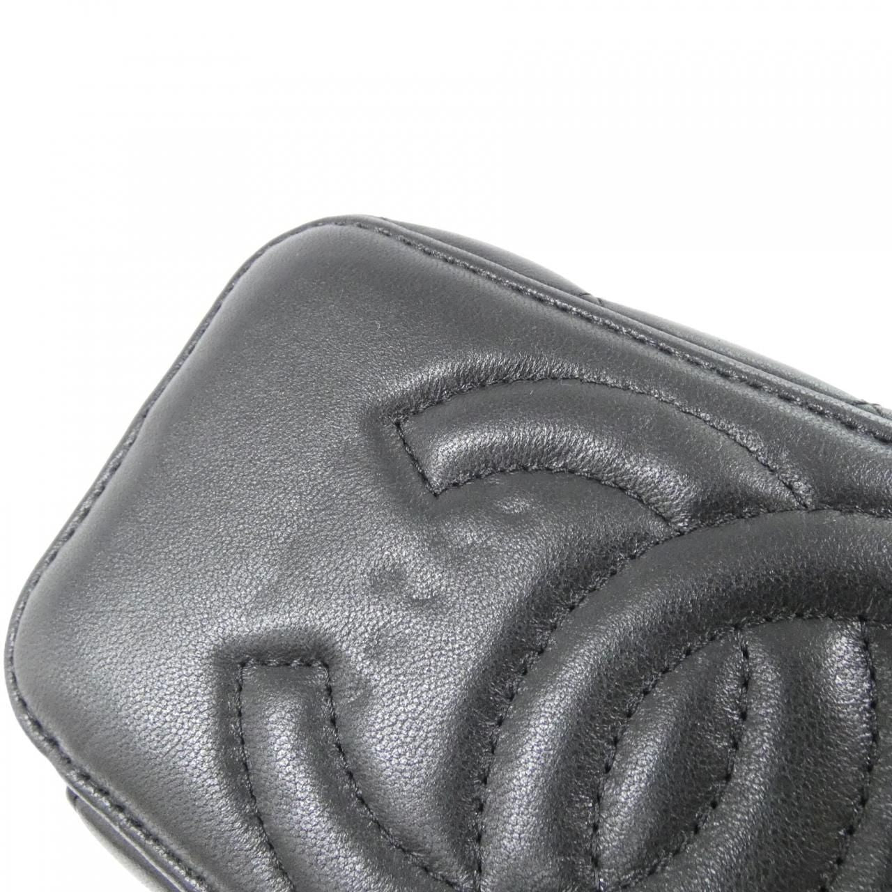 Chanel Bag Handbag Black — view 3