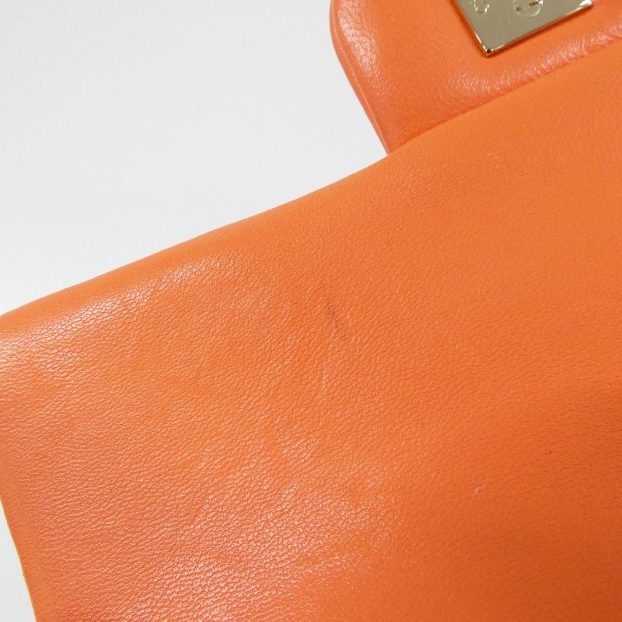Chanel Shoulder Bag Orange — view 8