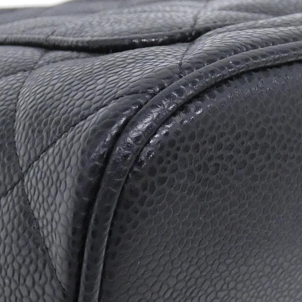 Chanel Bag Handbag Black — view 3