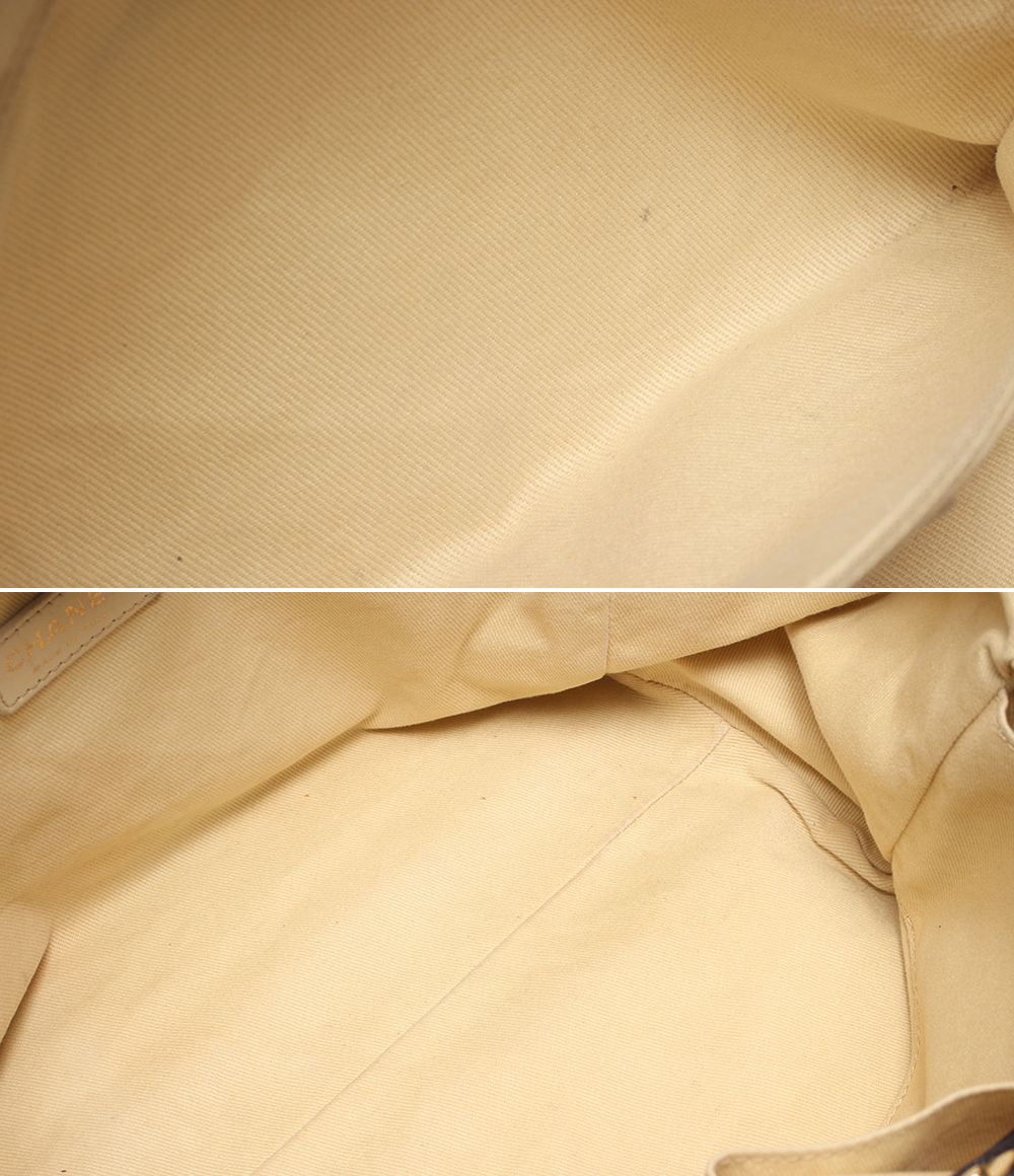 Chanel Chain Shoulder Bag Gold Deauville Line — view 9