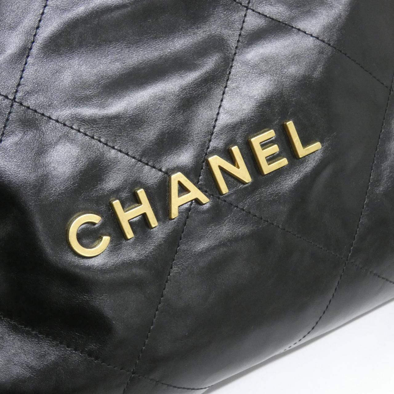 Chanel 22 Line Small Shoulder — view 5