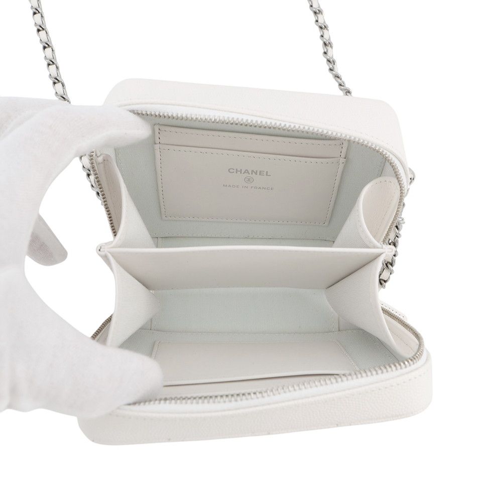 Chanel Chain Shoulder Bag Quilted CC Logo Caviar Leather Pochette White — view 5