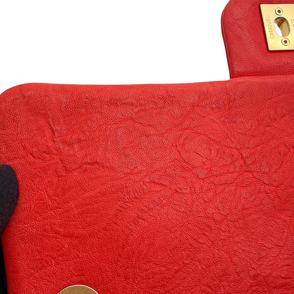 Chanel Chain Shoulder Bag Blanc Stitch CC Logo Leather — view 7