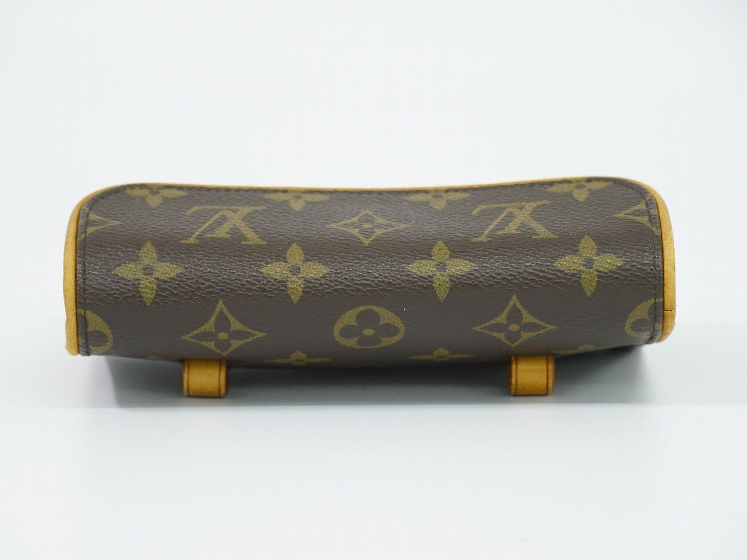 Louis Vuitton LV Pochette Florentine Monogram Pouch Case Brown — view 2