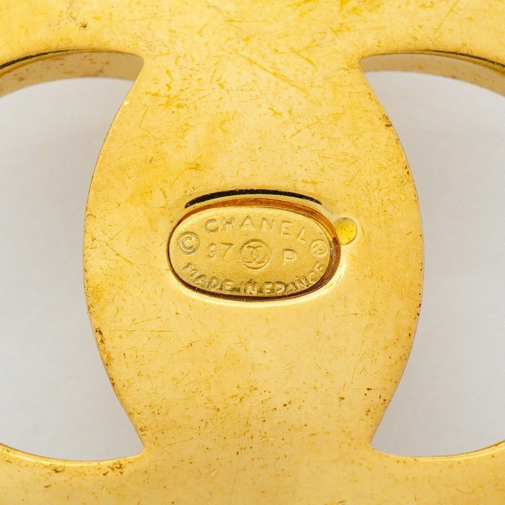 Chanel Necklace Vintage CC Logo Turnlock Gold Plated — view 5