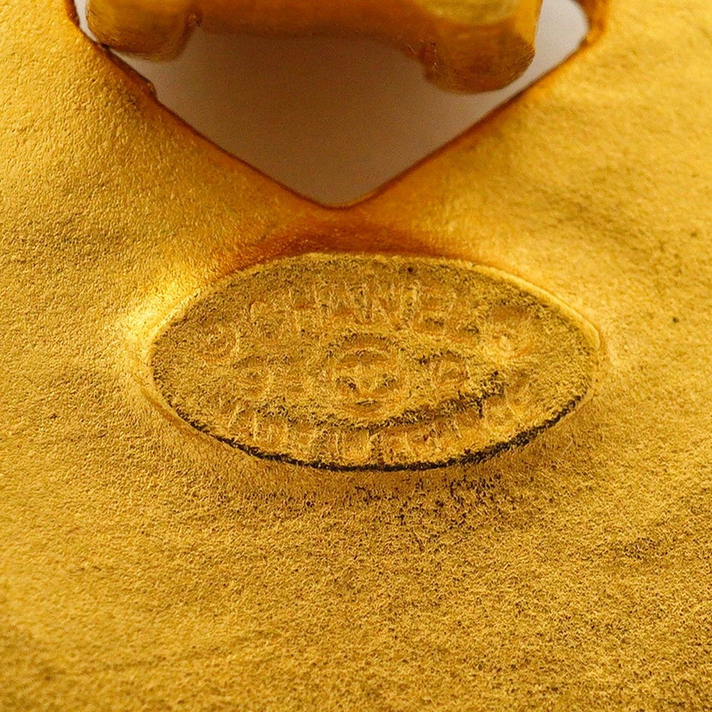 Chanel Earrings Vintage CC Logo Heart Motif Gold Plated — view 4
